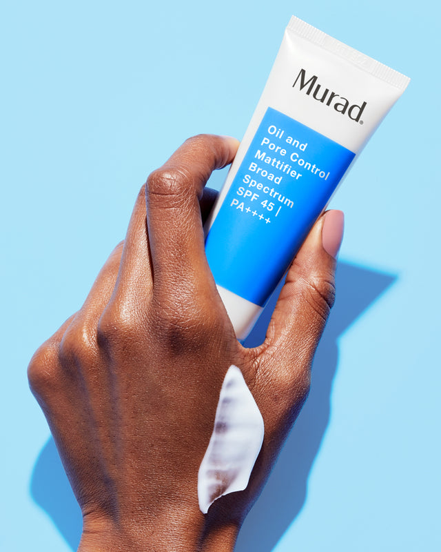 OIL AND PORE CONTROL MATTIFIER SPF 45 / PA+++