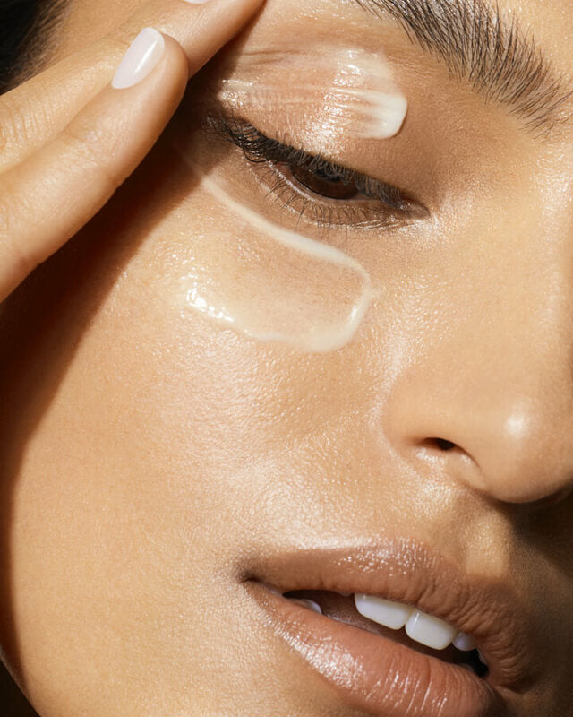 RETINOL YOUTH RENEWAL SERUM