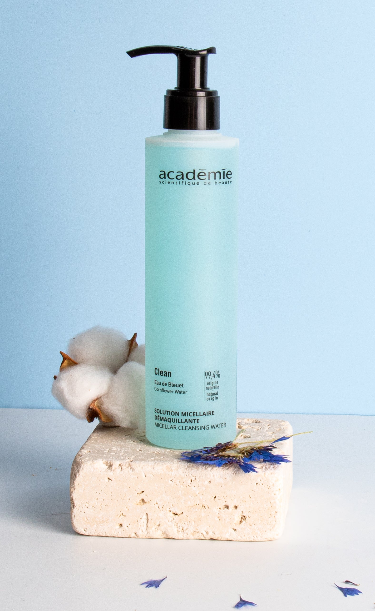 SOLUTION MICELLAIRE DÉMAQUILLANTE