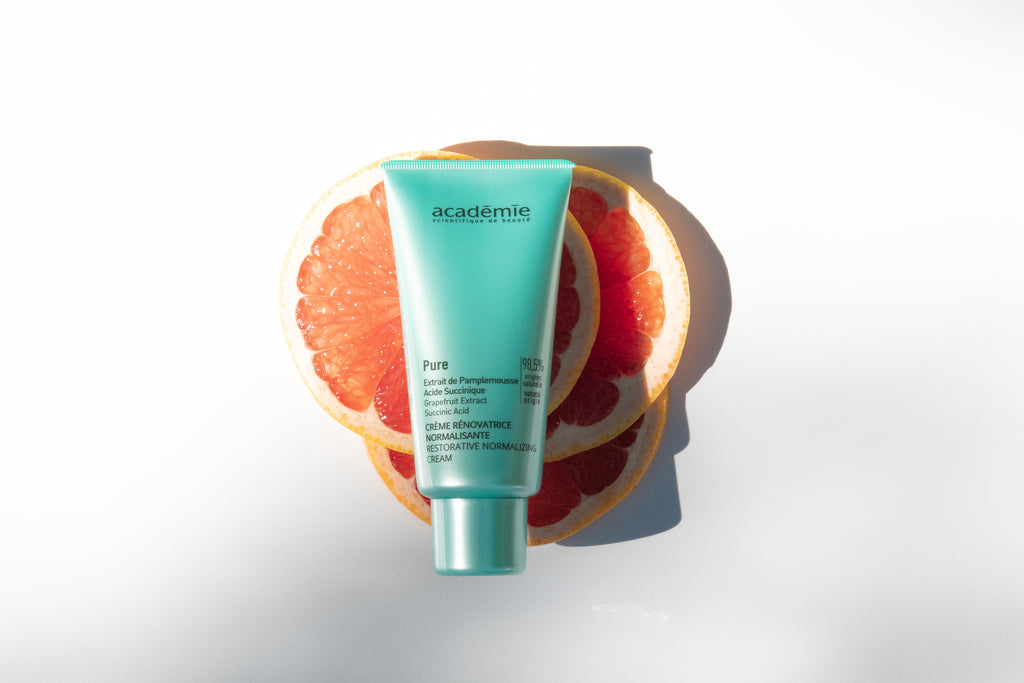 CRÈME RENOVATRICE NORMALISANTE