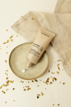 SOIN LISSANT CONTOUR DES YEUX ET DES LEVRES